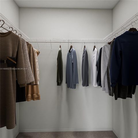 15601 SW 280 St 5, Miami, FL 33031