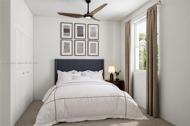 15601 SW 280 St 5, Miami, FL 33031