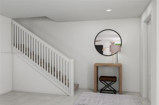 15601 SW 280 St 5, Miami, FL 33031