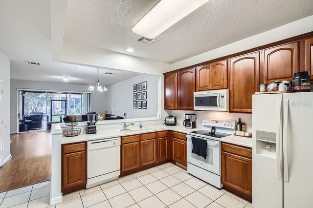 2804 POLVADERO LANE 107, Orlando, FL 32835