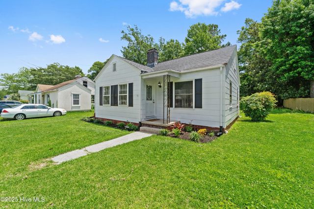 124 W Bayshore Boulevard, Jacksonville, NC 28540