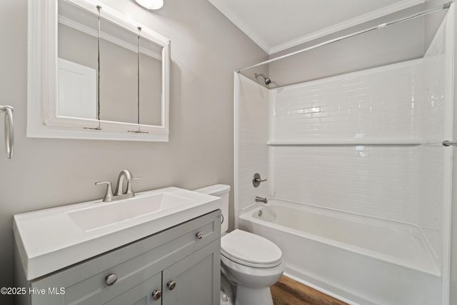 124 W Bayshore Boulevard, Jacksonville, NC 28540