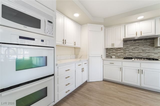 2408 Legacy Island Circle, Henderson, NV 89074