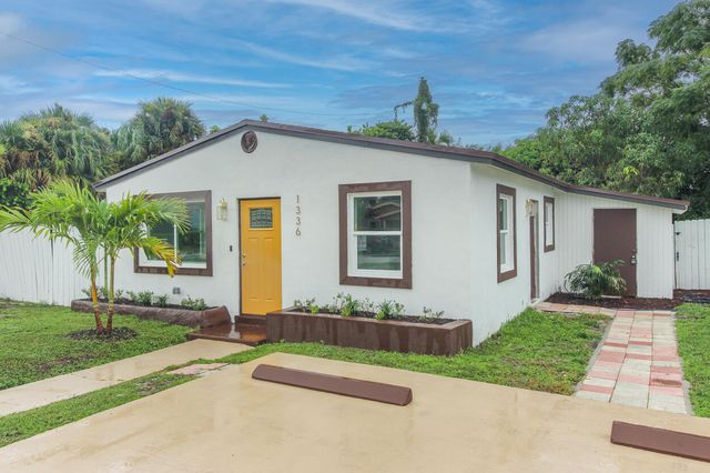 1336 W 6TH Street, Riviera Beach, FL 33404