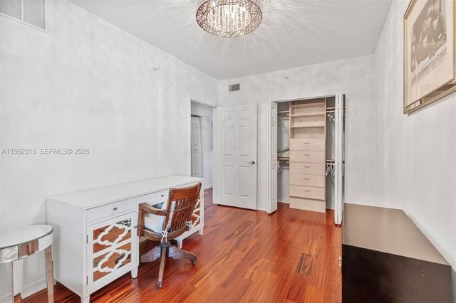 4883 Pga Blvd 210, Palm Beach Gardens, FL 33418