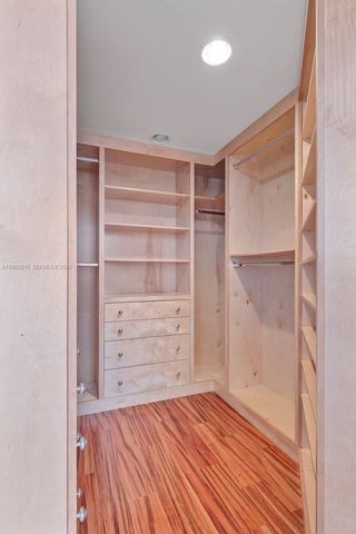 4883 Pga Blvd 210, Palm Beach Gardens, FL 33418