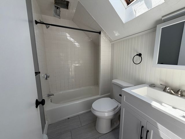 76 Lowell St A, Peabody, MA 01960