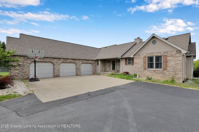 345 Linn Road, Williamston, MI 48895