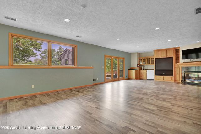 345 Linn Road, Williamston, MI 48895