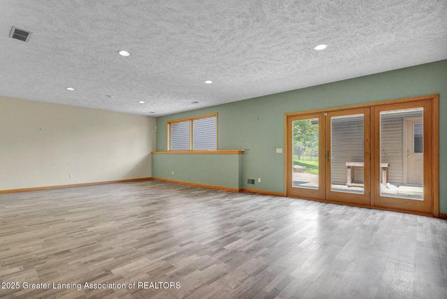 345 Linn Road, Williamston, MI 48895