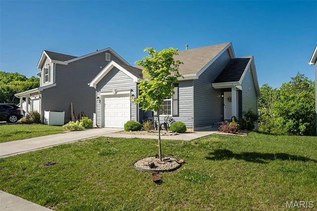 821 Black Bear Drive, House Springs, MO 63051