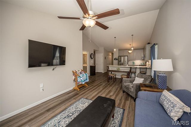 821 Black Bear Drive, House Springs, MO 63051