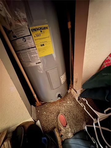 6 SUGAR PINE LOOP, Lake Wales, FL 33898