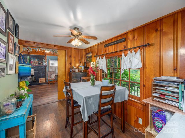 337 Hamer Avenue, Waynesville, NC 28786