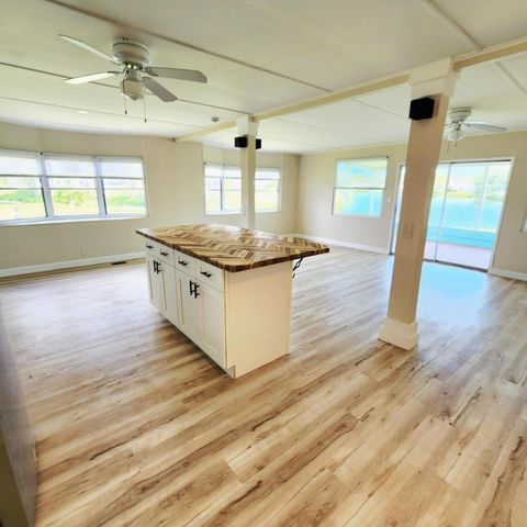 17 Rio Verde Way, Port St. Lucie, Port St Lucie, FL 34952