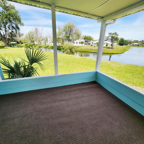 17 Rio Verde Way, Port St. Lucie, Port St Lucie, FL 34952