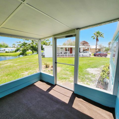 17 Rio Verde Way, Port St. Lucie, Port St Lucie, FL 34952