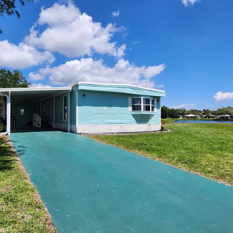 17 Rio Verde Way, Port St. Lucie, Port St Lucie, FL 34952