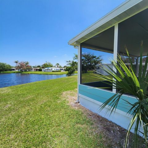 17 Rio Verde Way, Port St. Lucie, Port St Lucie, FL 34952