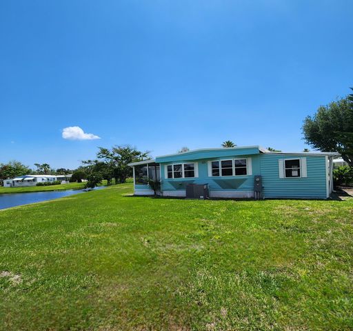17 Rio Verde Way, Port St. Lucie, Port St Lucie, FL 34952