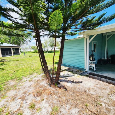 17 Rio Verde Way, Port St. Lucie, Port St Lucie, FL 34952