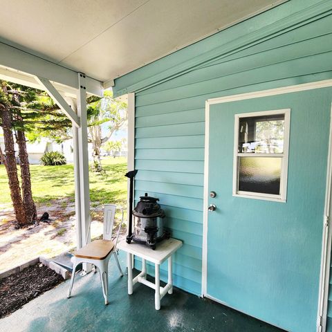 17 Rio Verde Way, Port St. Lucie, Port St Lucie, FL 34952
