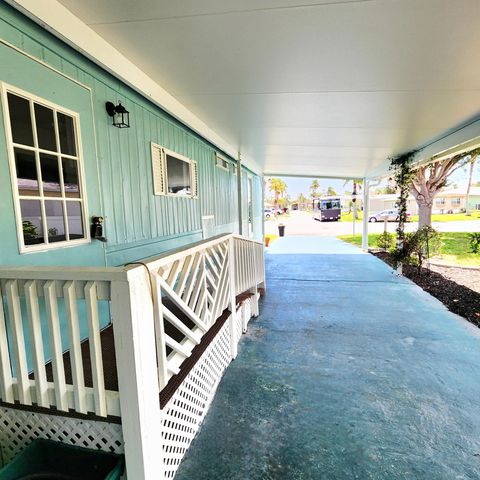 17 Rio Verde Way, Port St. Lucie, Port St Lucie, FL 34952