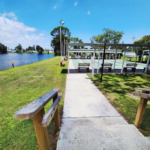 17 Rio Verde Way, Port St. Lucie, Port St Lucie, FL 34952
