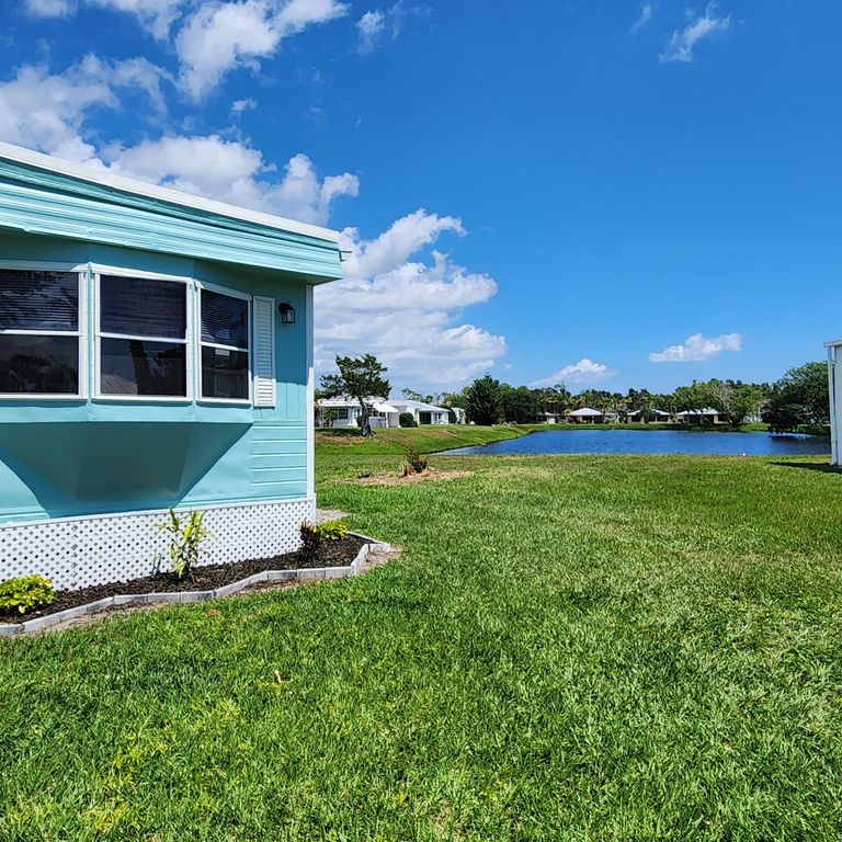 17 Rio Verde Way, Port St. Lucie, Port St Lucie, FL 34952