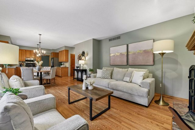 1929 Woodstone Drive, Victoria, MN 55386