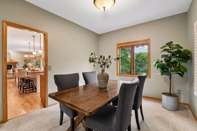 1929 Woodstone Drive, Victoria, MN 55386