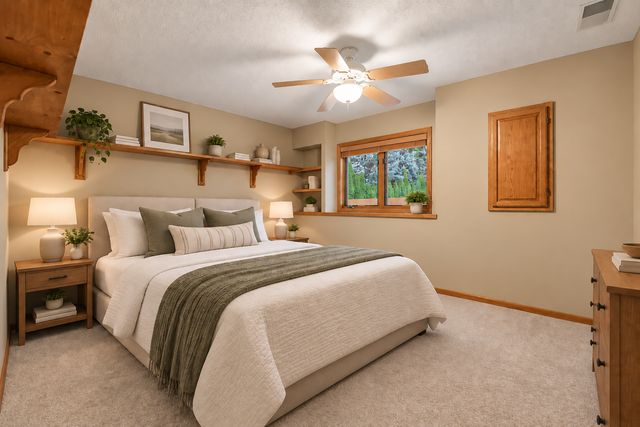 1929 Woodstone Drive, Victoria, MN 55386
