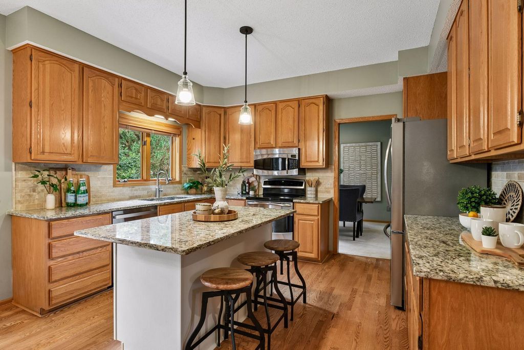 1929 Woodstone Drive, Victoria, MN 55386 — photo 5