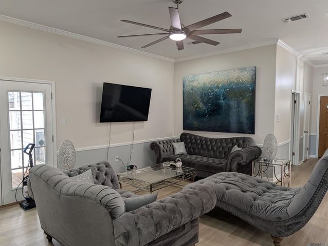 13432 S Fairview Ave, Baton Rouge, LA 70816
