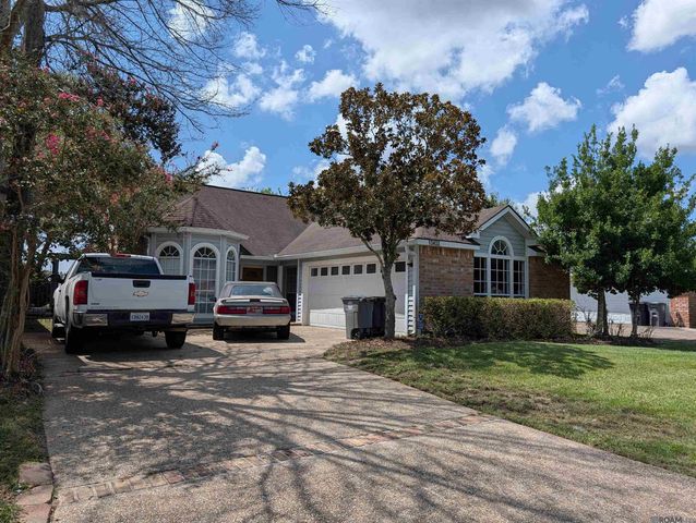 13432 S Fairview Ave, Baton Rouge, LA 70816