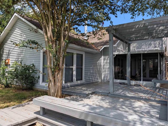 13432 S Fairview Ave, Baton Rouge, LA 70816