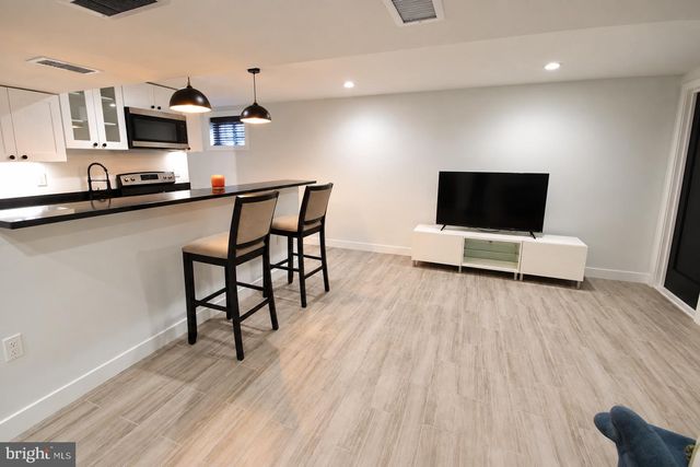 1116 34TH ST SE, Washington, DC 20019