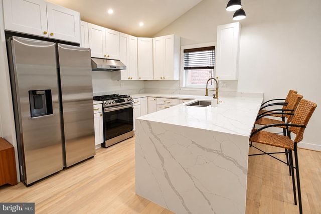 1116 34TH ST SE, Washington, DC 20019