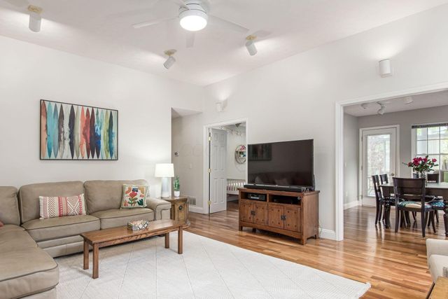 4338 Big Sky Court, Columbus, OH 43230