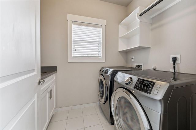 831 Wakefield Drive A, Houston, TX 77018