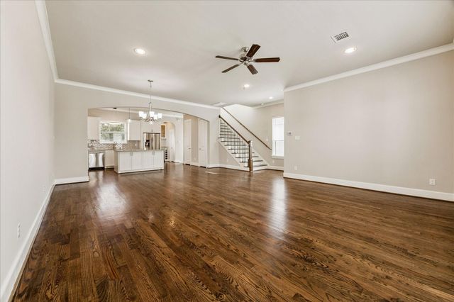 831 Wakefield Drive A, Houston, TX 77018