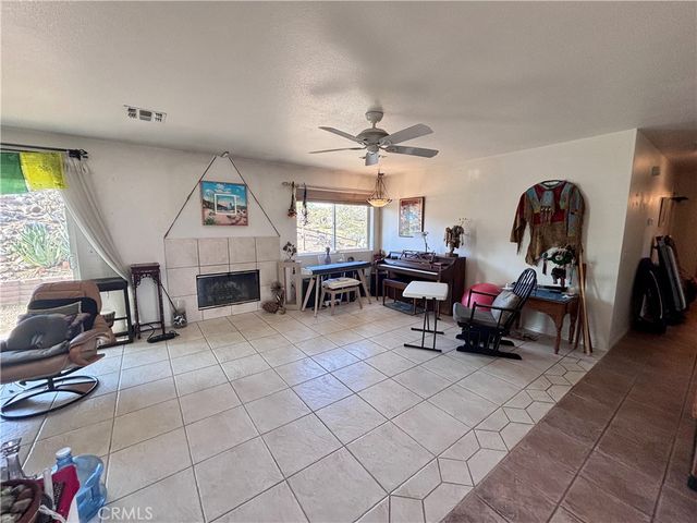 5855 Carmelita, Yucca Valley, CA 92284