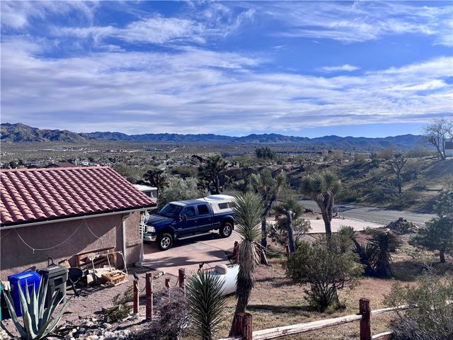 5855 Carmelita, Yucca Valley, CA 92284