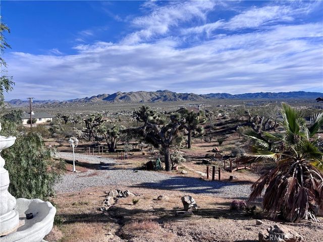 5855 Carmelita, Yucca Valley, CA 92284