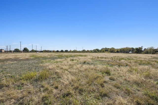 7301 Silo Road, Arlington, TX 76002