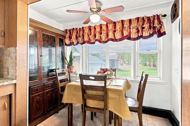 764 Allen St, Springfield, MA 01118