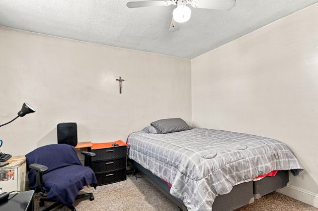 764 Allen St, Springfield, MA 01118