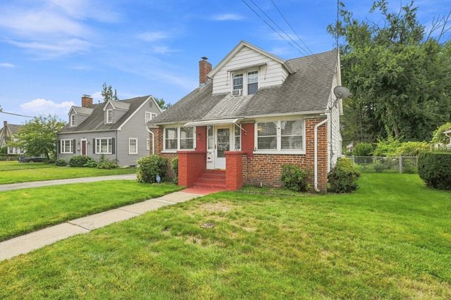 764 Allen St, Springfield, MA 01118