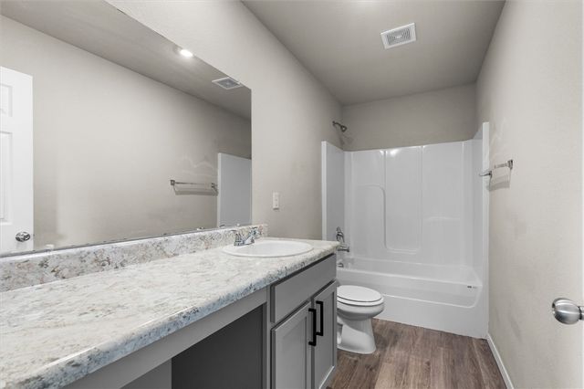 5546 Sugarloaf Avenue, Springdale, AR 72764