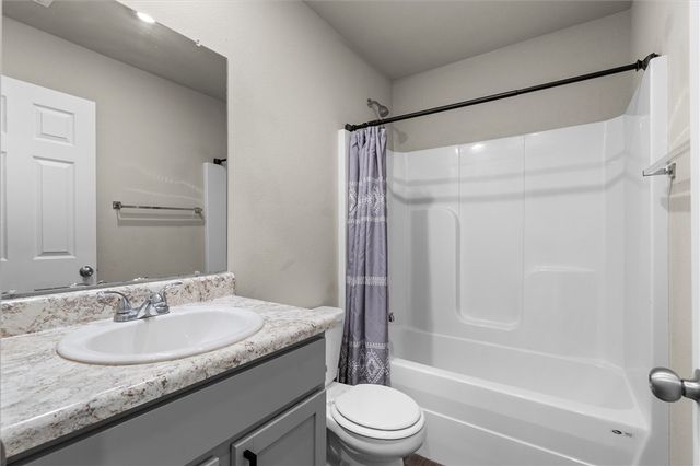 5546 Sugarloaf Avenue, Springdale, AR 72764